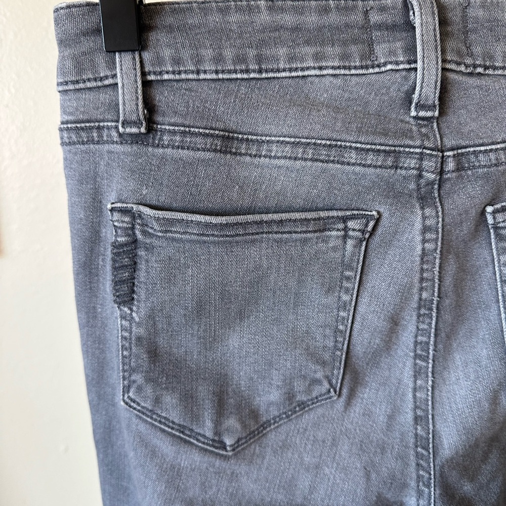 PAIGE Denim Verdugo Ultra Skinny Jeans in Silvie (Gray) Size 26 - Picture 6 of 12